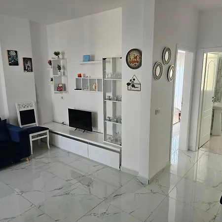 Apartment Conad Rezidence Golem (Tirana)